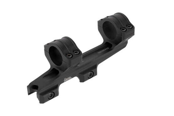 Daniel Defense 1 inch scope mount has a cantilever design, pushing the scope forward for optimal eye relief
